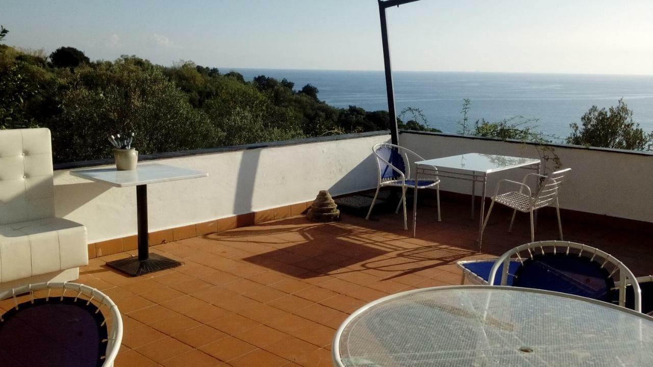 Bed and Breakfast Il Capriolo Celle Ligure Esterno foto