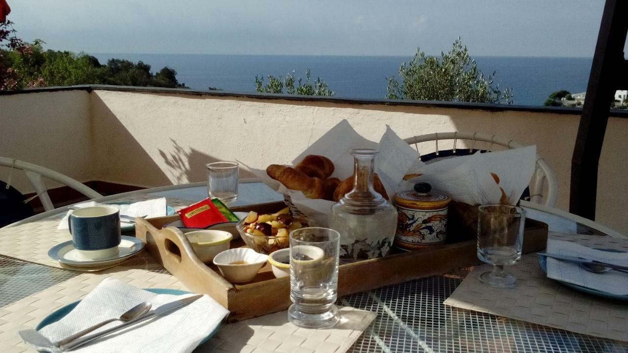 Bed and Breakfast Il Capriolo Celle Ligure Esterno foto